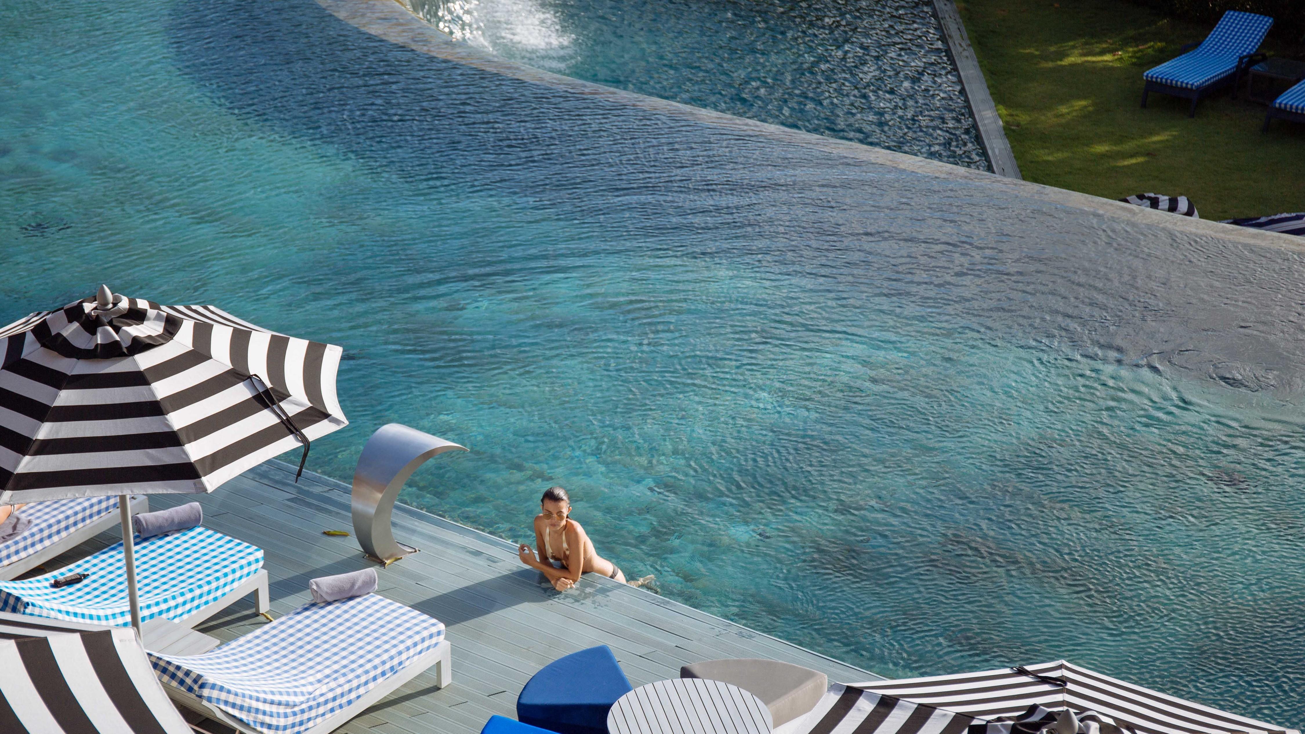 Sri Panwa Phuket Luxury Pool Villa Hotel - Sha Plus Eksteriør billede The pool at the W South Beach