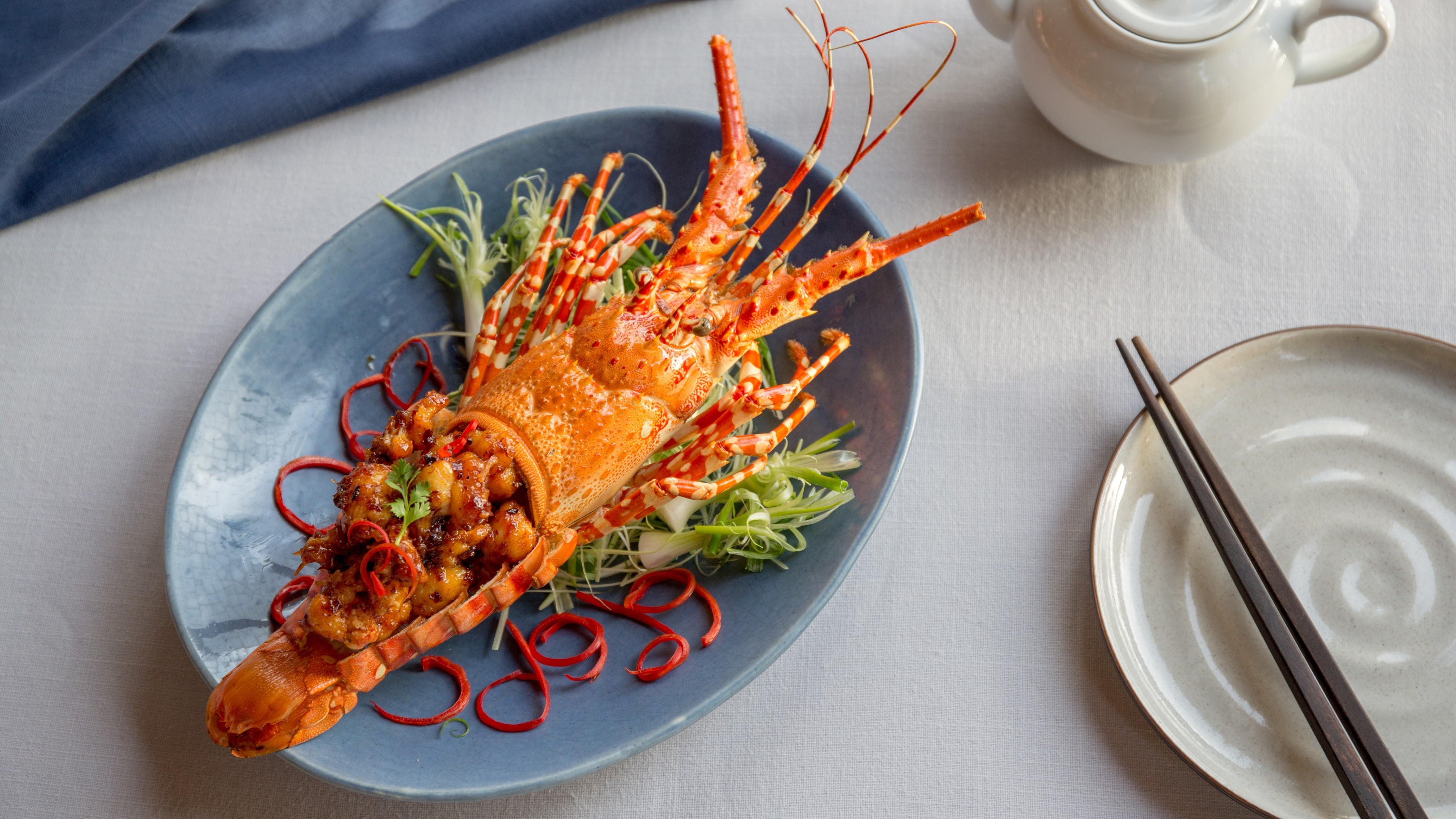 Sri Panwa Phuket Luxury Pool Villa Hotel - Sha Plus Eksteriør billede A lobster prepared in the style of Cantonese cuisine