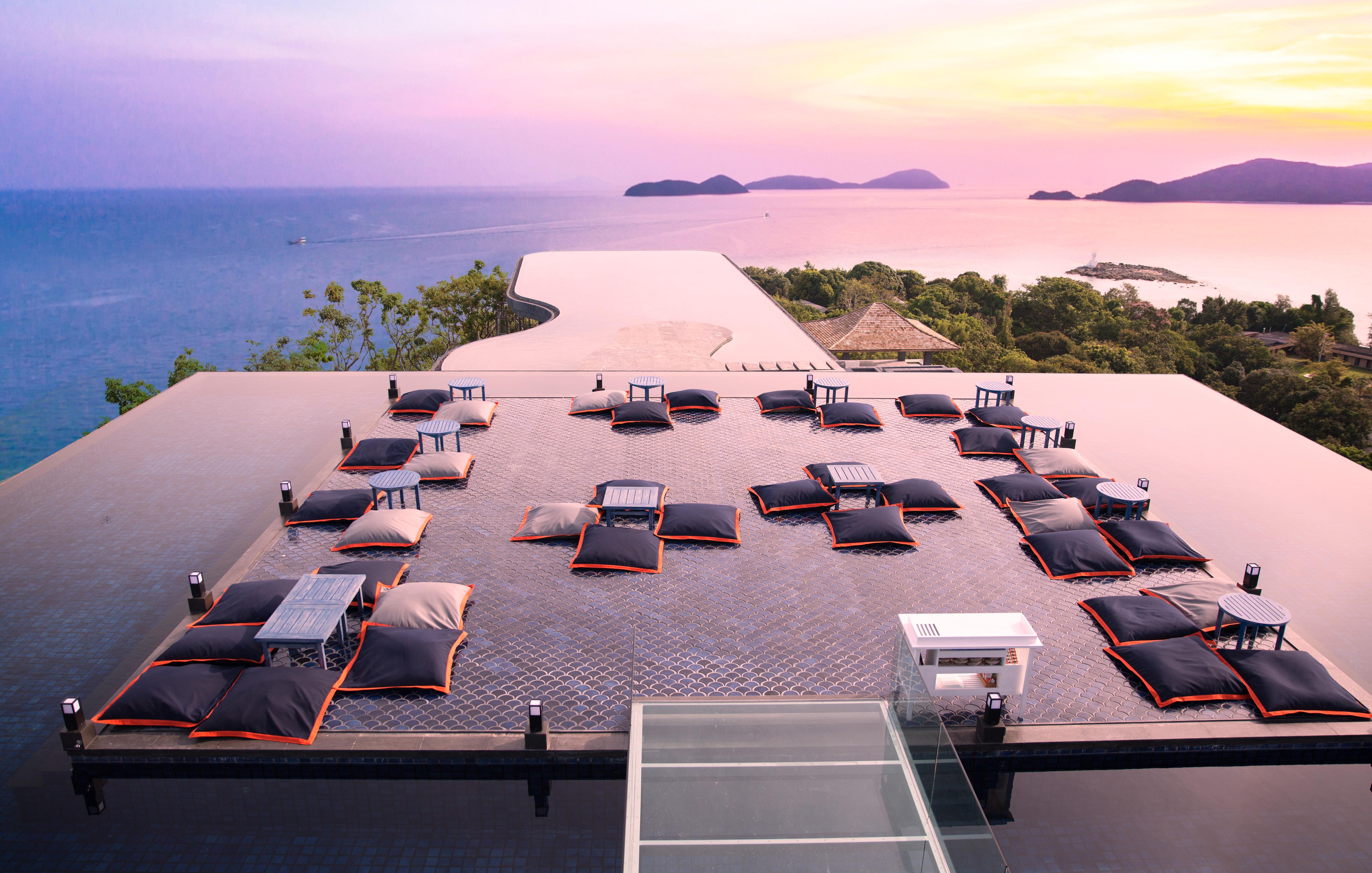 Sri Panwa Phuket Luxury Pool Villa Hotel - Sha Plus Eksteriør billede The rooftop bar at the resort